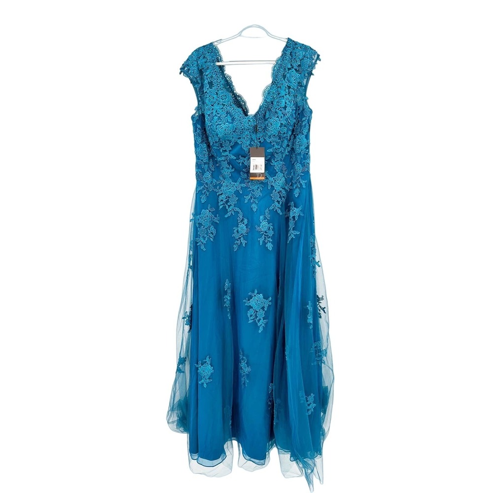 La Femme Teal Blue 26942 Embellished Tulle & Lace A-Line Gown Size 12 NWT - Picture 7 of 7